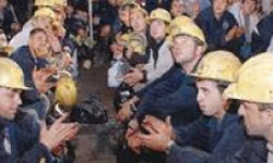 İşçiler sabah 1 saat uyardı