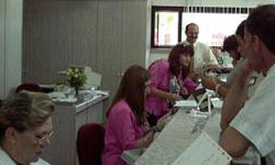 Devletin memura eli sıkı