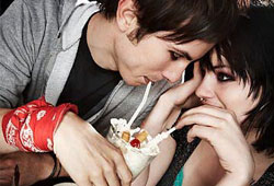 SEKSTE NABIZ EŞLE 99, SEVGİLİYLE 130 ATIYOR