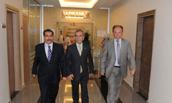 Burma, Aksoy ve Demir'i ...