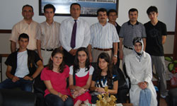 Birincilere ödül töreni