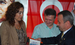 Gazeteler hürdür...