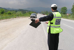 79 araç trafikten men