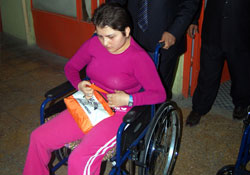 Polis, engellilere...