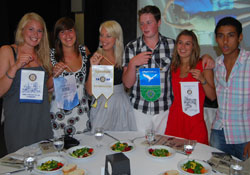 Ülkelerinin yemeklerini...