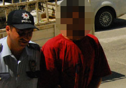 Asılsız ihbarla eşini dövdü iddiası