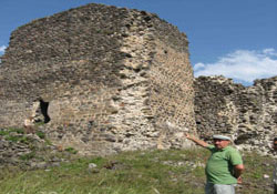 Şavşat Kalesi'nde arkeolojik kazı