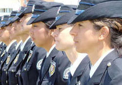Emniyet 9 bin 500 kişiyi polis yapacak