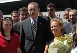 Başbakan'dan sürpriz ziyaret