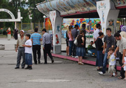 Lunaparka yoğun ilgi