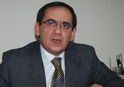 Kaçak yapıya izine "Meslekten Men"