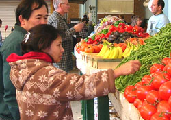 Tüketici ekonomiye güvenmiyor