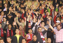 İzmir maçında şölen havası