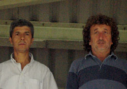 Özyazanlar'da tahtaya takıldı