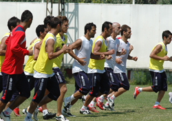 Hafif tempoda çalıştılar