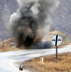 Askeri Konvoyun Güzergahında Patlama