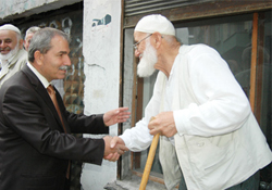 Demirtaş'tan iftar yemeği