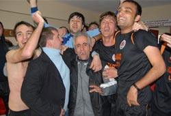 Çarşamba'yı sel aldı