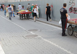 Köşe kapmaca oynadılar