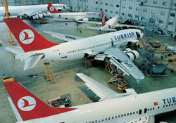 THY'den işadamlarına antrepo toplantısı