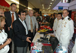 Askeri donanımlara büyük İlgi