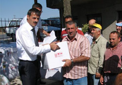 Belediyeden 500 kişiye yardım