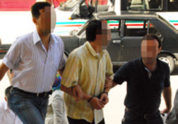 Aranan şahıs yakalandı