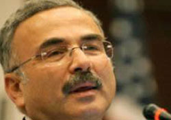 19 Eylül Stadı ışıklandırılıyor