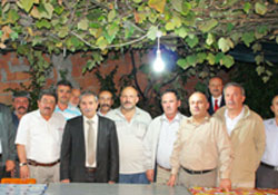 Mahalle sakinleri Demirtaşı ağırladı