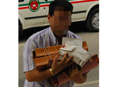 Polis kumara göz açtırmıyor