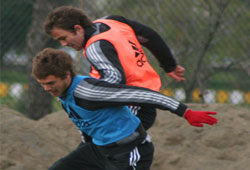 Hırslı çalıştılar