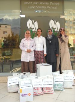 Beyaz Lale'den İhtiyaç Sahiplerine Ramazan Yardımı