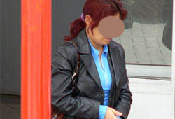 Bayan öğretmen saldırıya uğradı