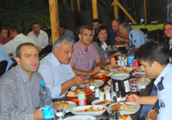Emniyet mensupları iftarda buluştu