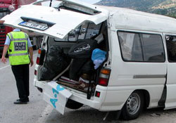 Trafik Kazası 6 Yaralı