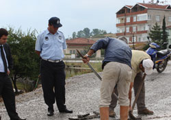 Cadde ve sokaklarda bayram temizliği