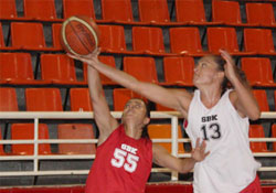 TURNUVA TATMİN ETMEDİ