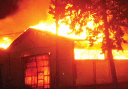 TMO'ya ait 2500 ton fındık kül oldu