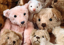 Piyasada tehlikeli oyuncak avı