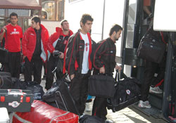 Asal Otel'de kalacaklar