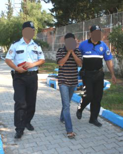 Uyuşturucu Krizine Giren Genç Polislerden Yardım İstedi