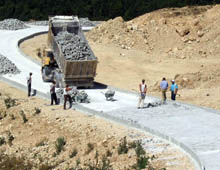 Kayak yolunda çalışmalar devam ediyor