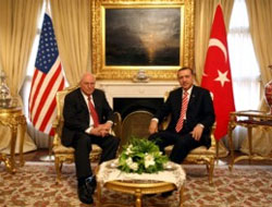 Cheney diyet için mi geldi?