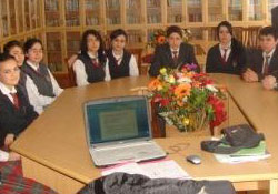 Liseli öğrenciler gelecekten umutsuz