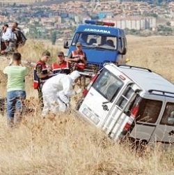 Askeri Araç Devrildi: 1 Şehit, 8 Yaralı