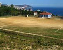 Çamurdan Kurtuluyor