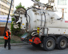 Kötü koku alarma geçirdi