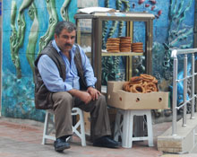 Simitçi mi gözlemci mi?