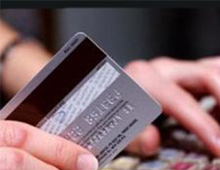 Kredi kartı aidatlarında değişen bir şey yok!