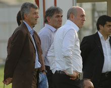 Uyar'dan sürpriz ziyaret